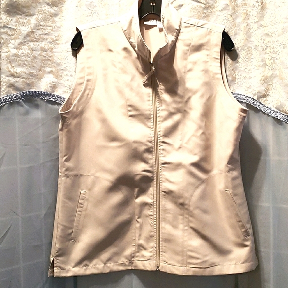 LINE UP TAN ZIP FRONT POLYESTER VEST SZ L - Picture 1 of 8